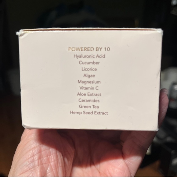 Doll 10 Smooth Assist Skin Energy Daily Renewal Soufflé. Brand new in box! - Picture 4 of 5